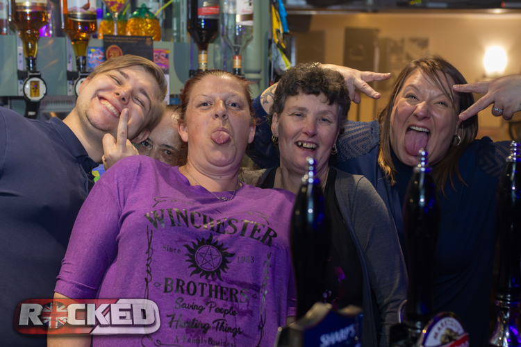Rocked bar staff jollees
